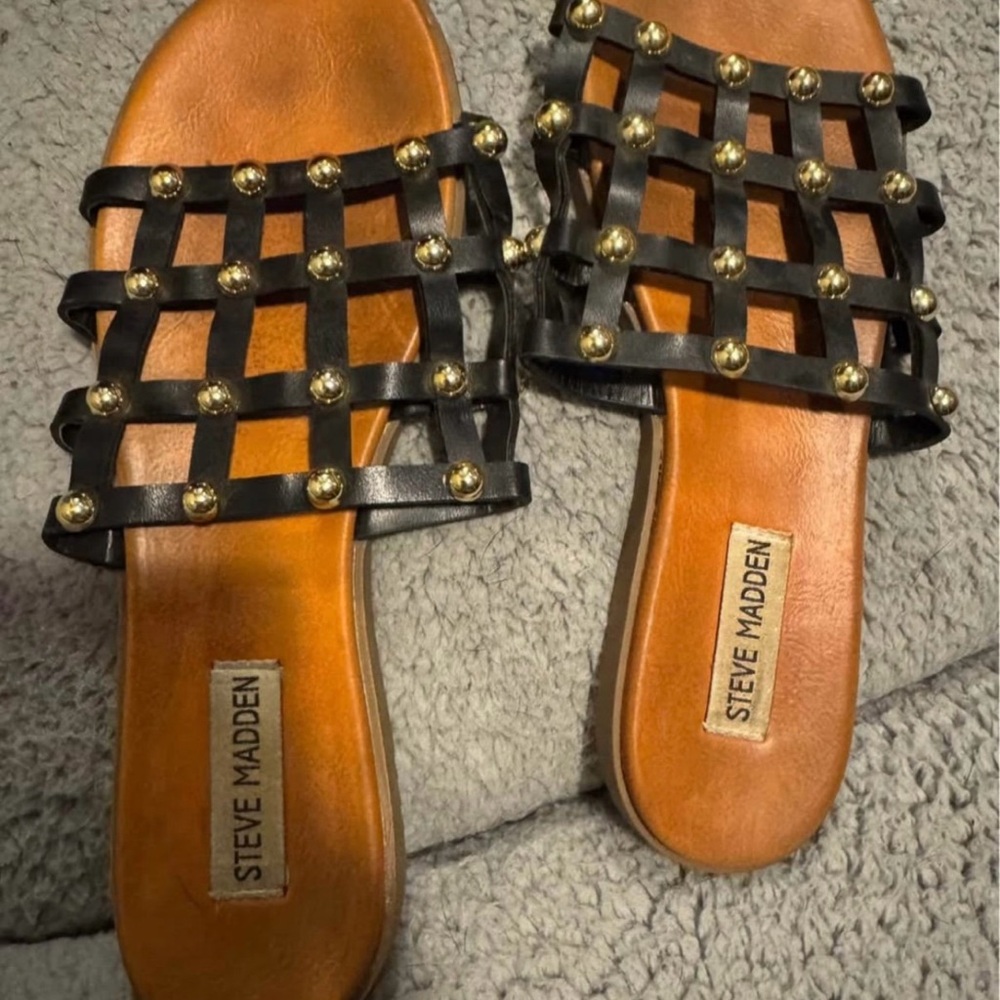 Steve Madden Black and Tan Sandals with Gold Accents